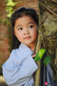 Trần Minh Anh con Văn Thị Thùy Linh